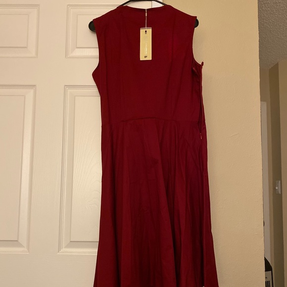 Red and black polka dot dress - Picture 2 of 4